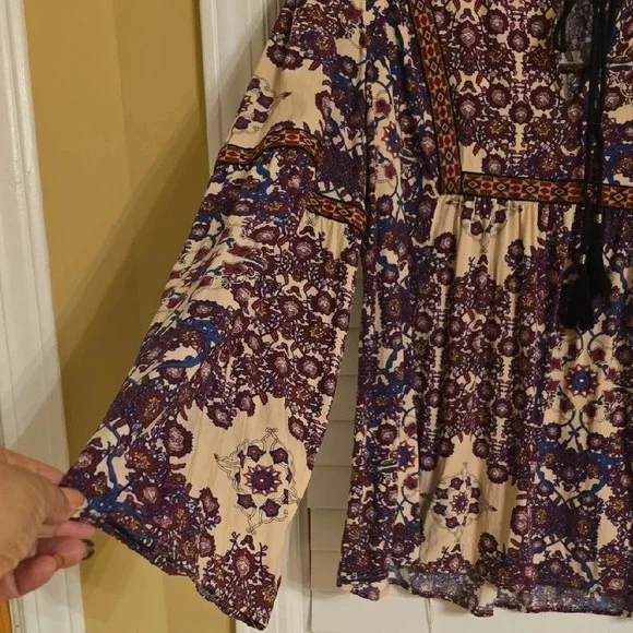 DR2 Purple and Blue Long Sleeve Smocked Blouse - Picture 4 of 11